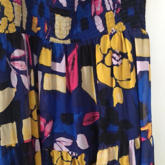 Woman’s Katy Ireland colorful stretchy spring abstract all over print maxi dress - Picture 15 of 17